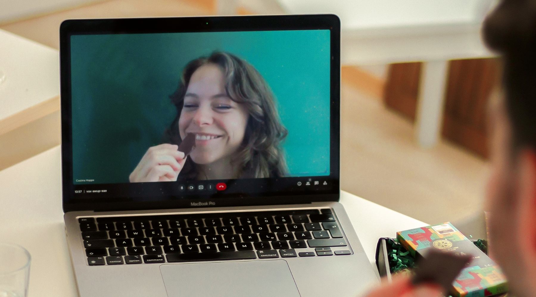 virtuelle Kaffeepause als schmackhaftes Schoko-Event