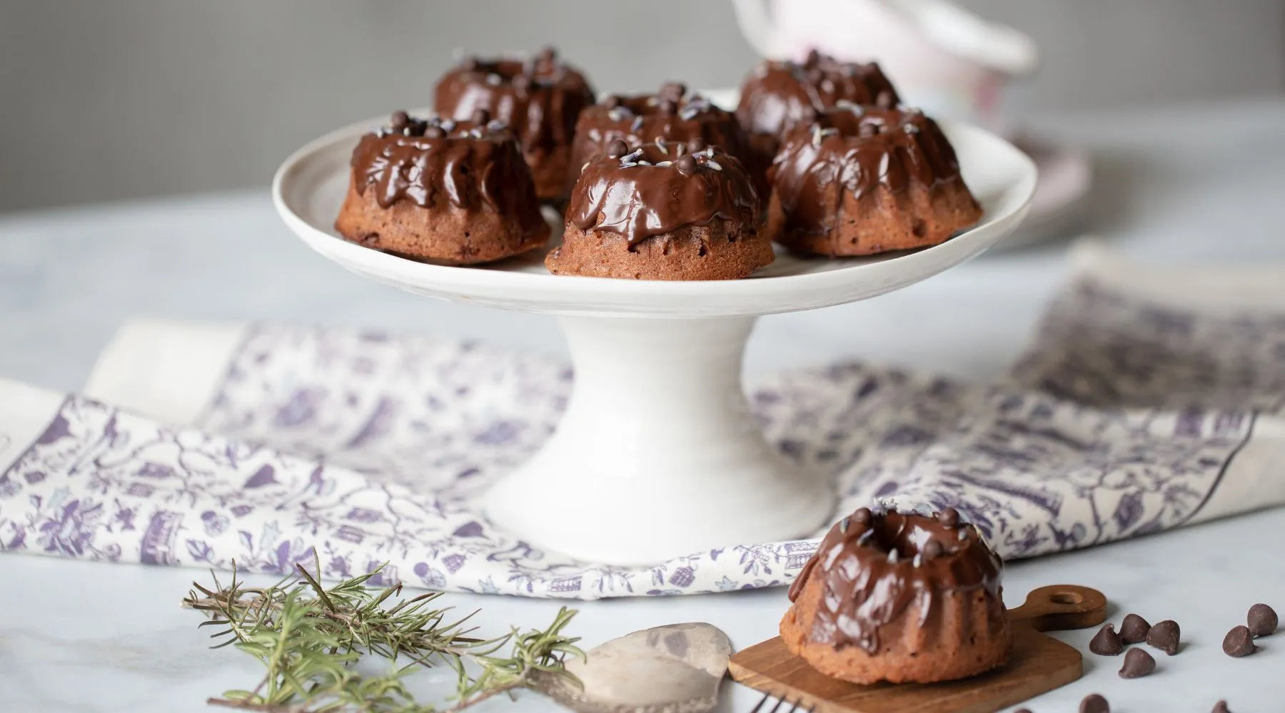 mehlfreie Schoko-Teacake in Gugelhupf-Form nach Rezept